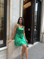 Încărcați imaginea în vizualizatorul Galerie, Rochie satin #green
