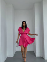 Încărcați imaginea în vizualizatorul Galerie, Salopeta tip rochie #pink