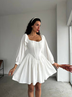 Încărcați imaginea în vizualizatorul Galerie, Rochie corset #white
